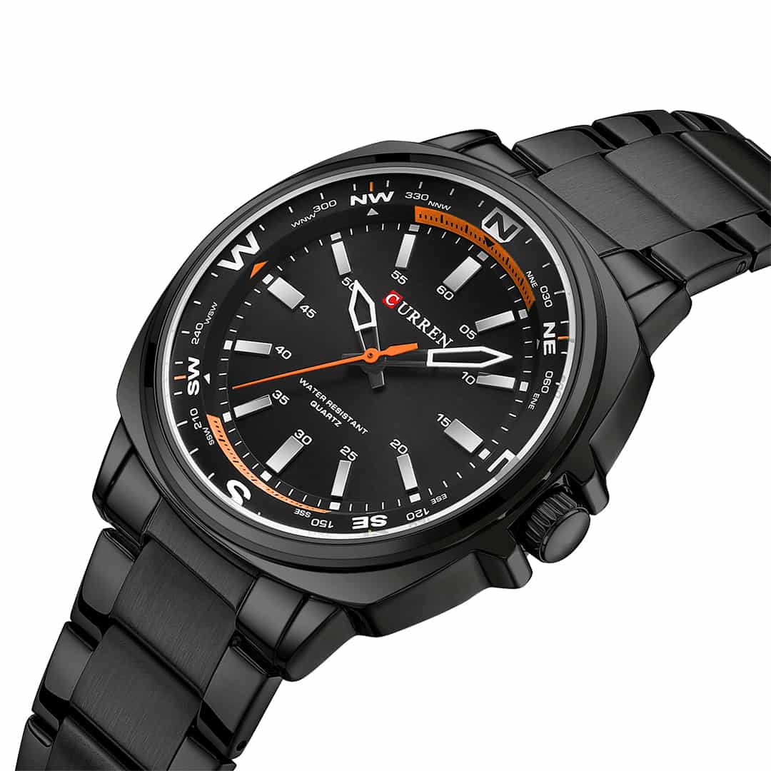 Stranski pogled na moško ročno uro Curren Zenith Black s kovinskim črnim paščkom.