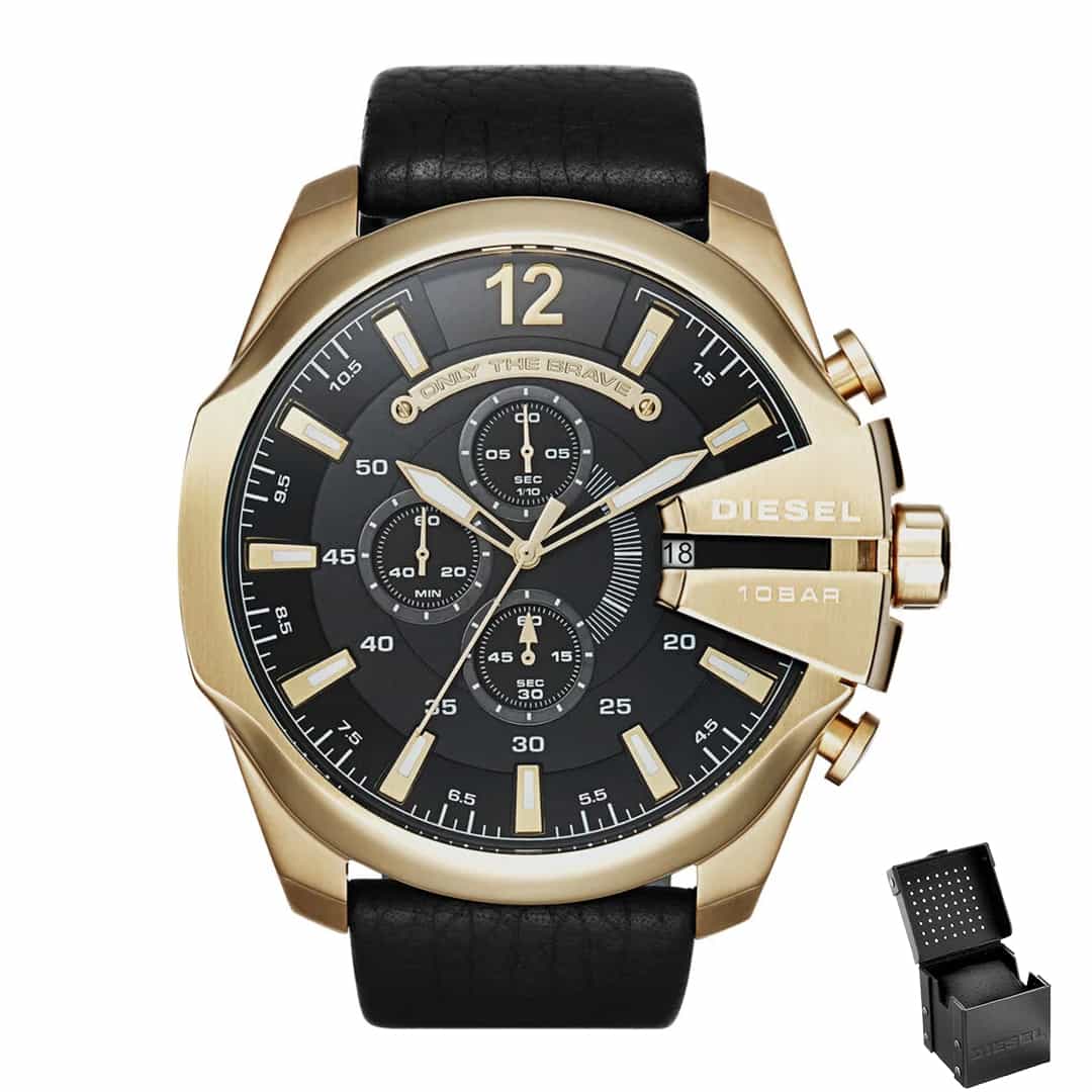 Moška ročna ura Diesel Mega Chief DZ4344 z zlatim ohišjem, črno številčnico in črnim usnjenim paščkom, ob darilni škatlici