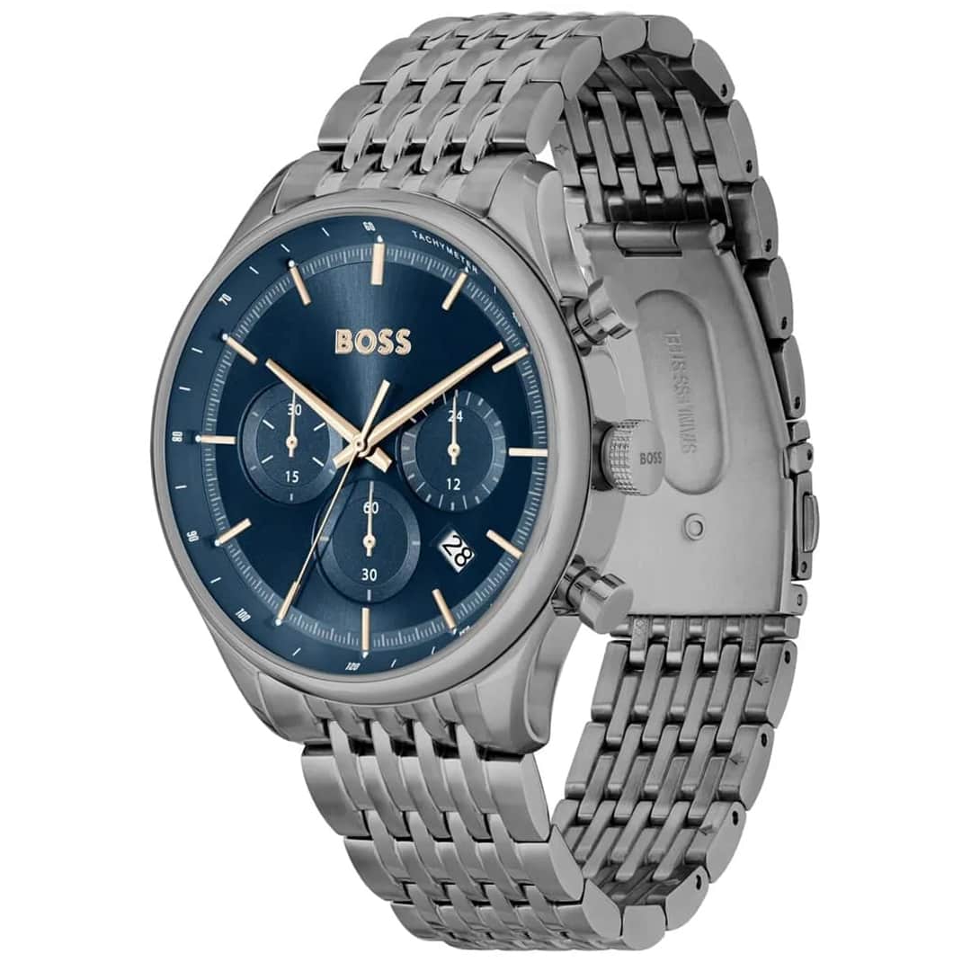 Moška ura Hugo Boss Gregor 1514083 – pogled iz kota na matirano temno sivo ohišje in modro številčnico